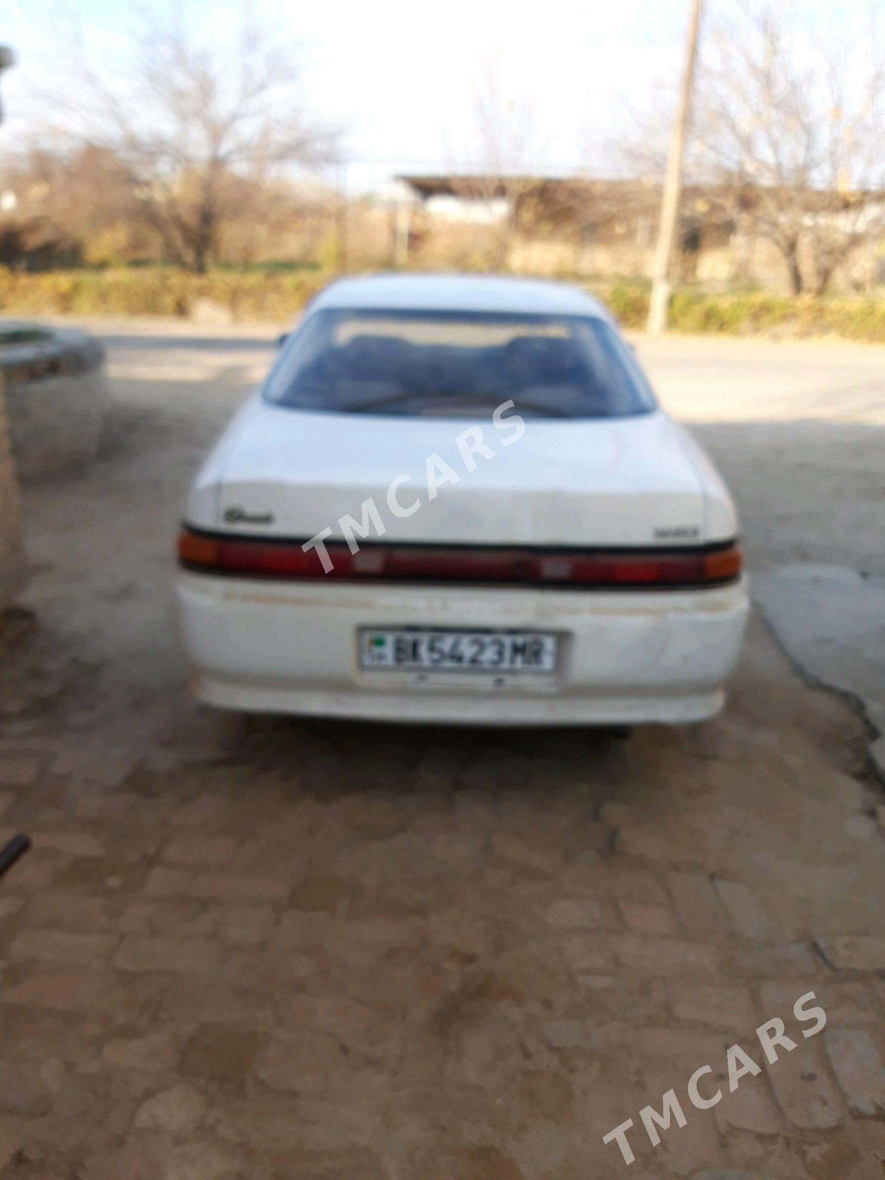 Toyota Mark II 1993 - 35 000 TMT - Ёлётен - img 4