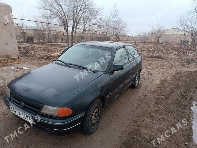 Opel Astra 1992 - 13 000 TMT - етр. Туркменбаши - img 4