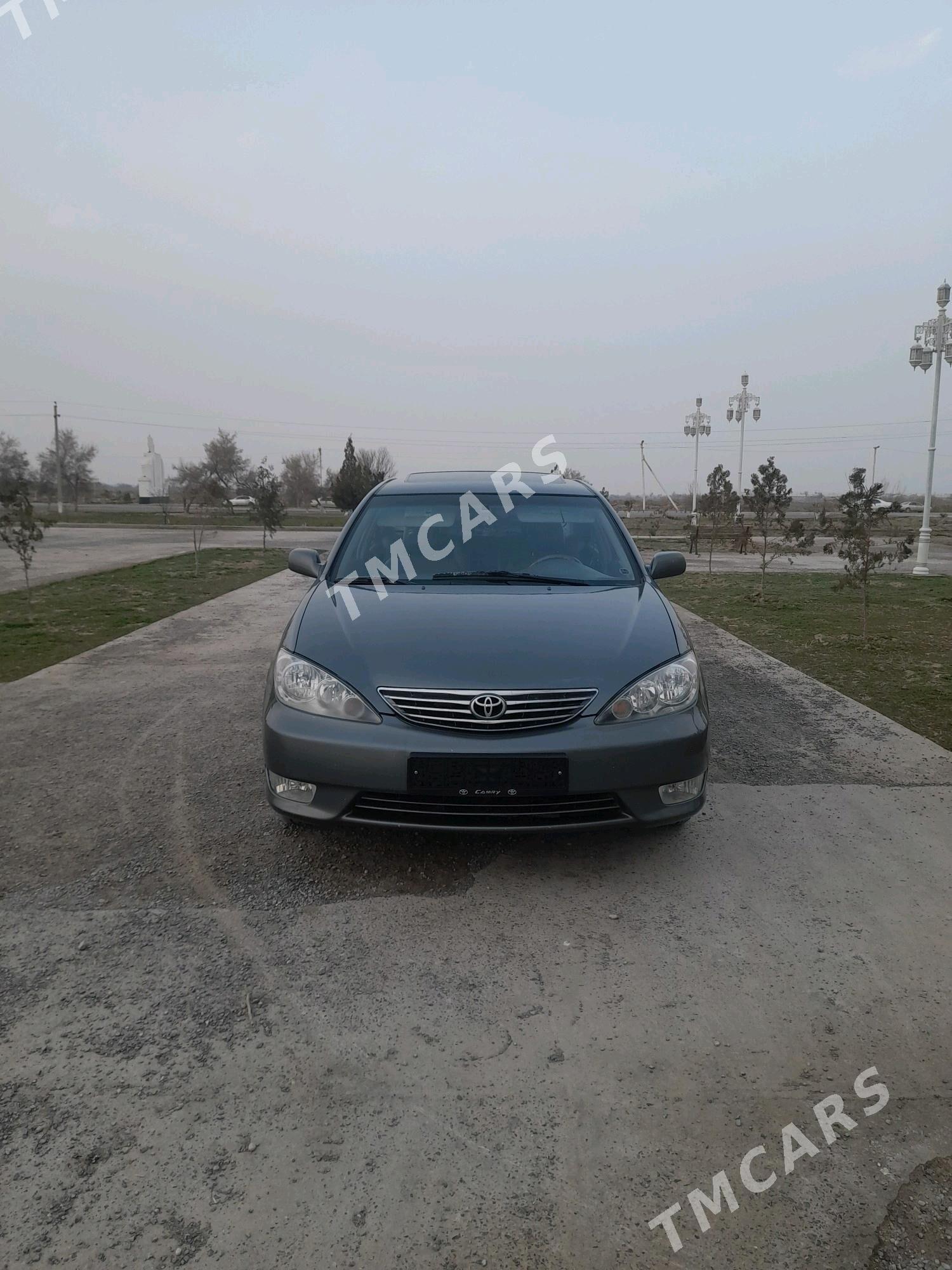 Toyota Camry 2005 - 200 000 TMT - Халач - img 3