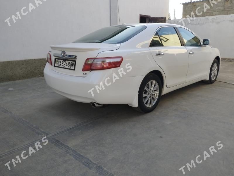 Toyota Camry 2007 - 140 000 TMT - Magtymguly - img 2