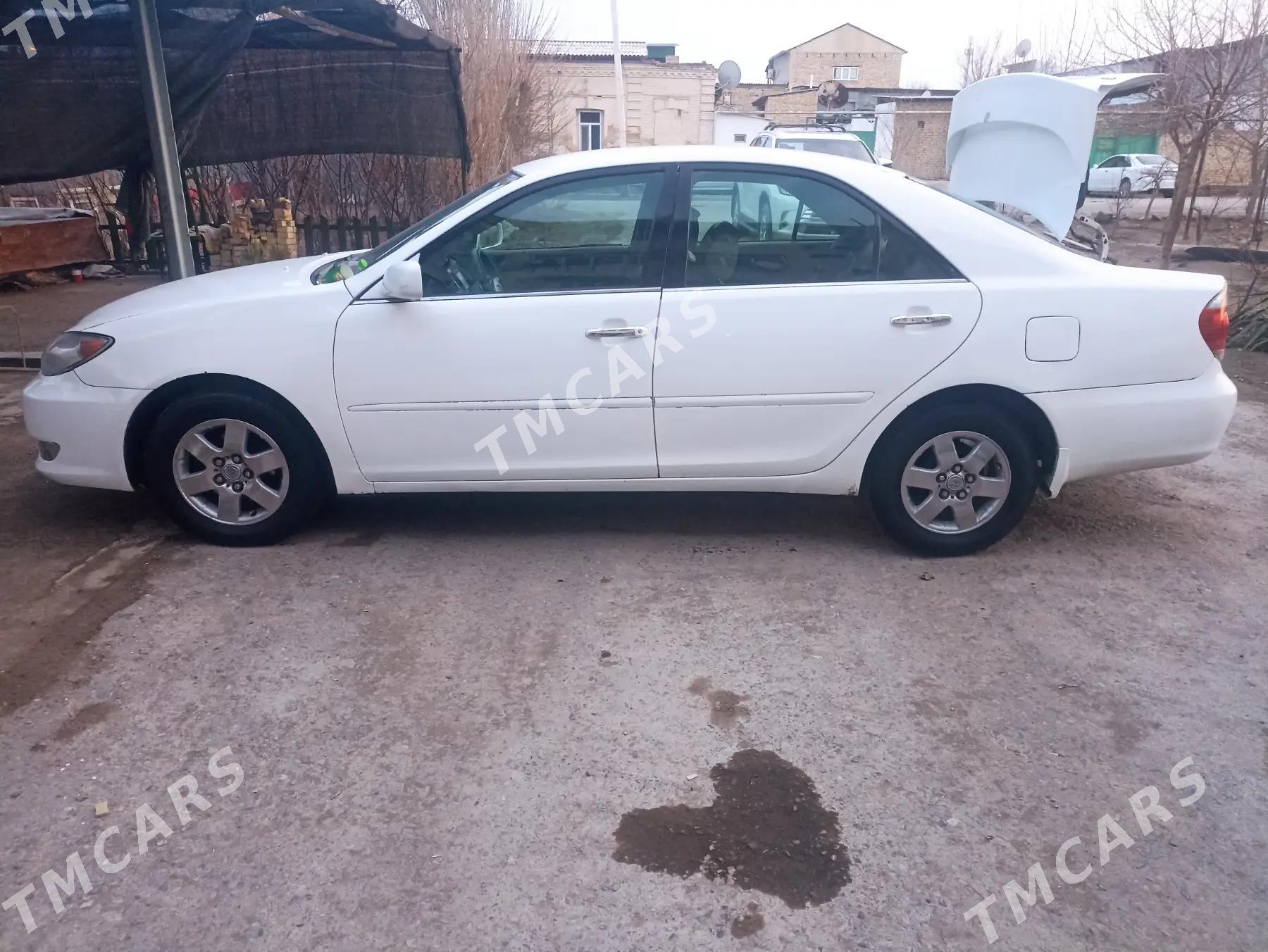 Toyota Camry 2003 - 115 000 TMT - Туркменабат - img 3