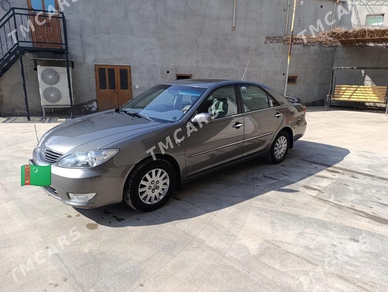 Toyota Camry 2004 - 220 000 TMT - Garabekewül - img 2