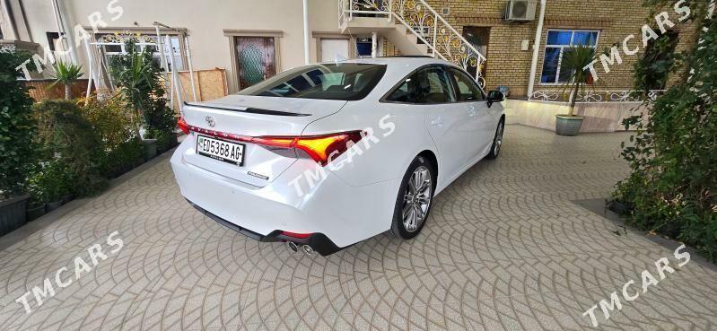 Toyota Avalon 2022 - 390 000 TMT - Гарадамак Шор - img 2