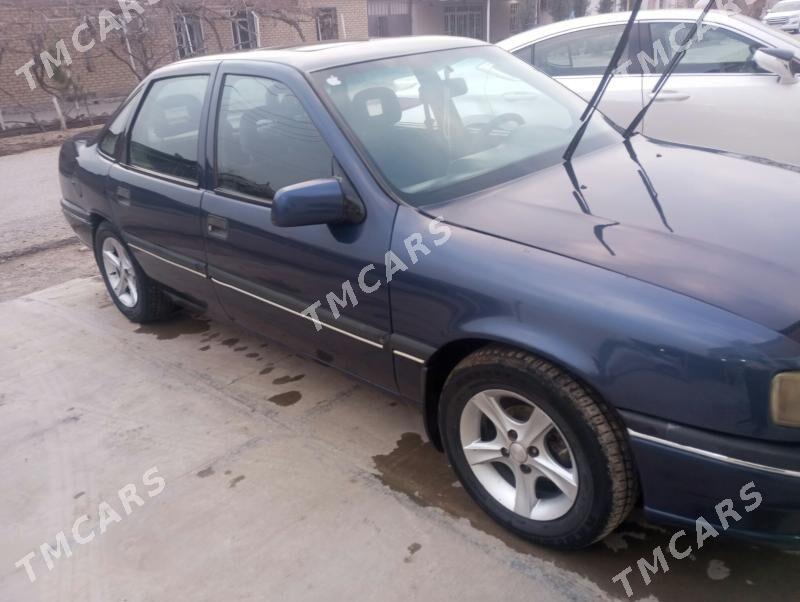 Opel Vectra 1993 - 34 000 TMT - Мары - img 4