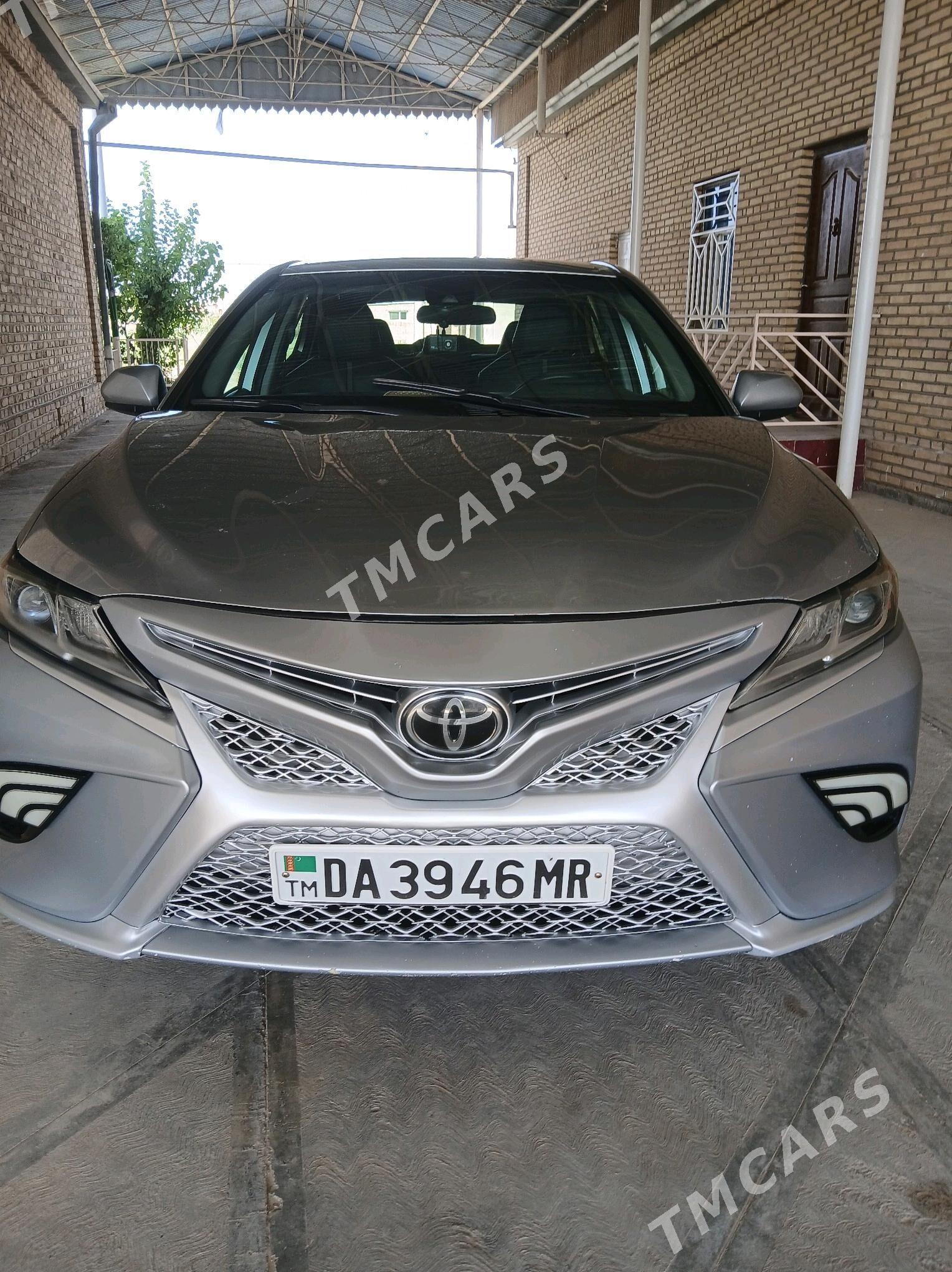 Toyota Camry 2019 - 220 000 TMT - Векильбазар - img 7