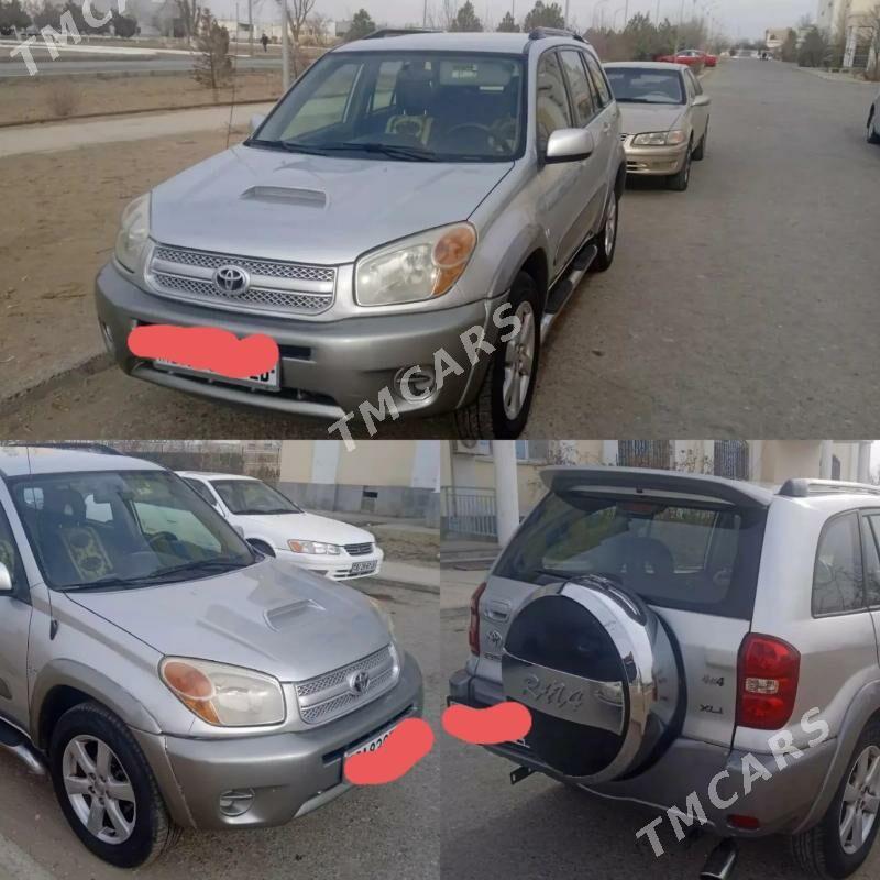 Toyota RAV4 2004 - 125 000 TMT - Seýdi - img 3