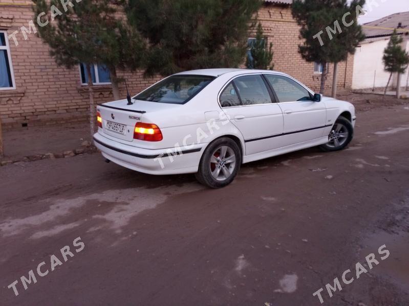 BMW E39 2000 - 80 000 TMT - Hojambaz - img 4