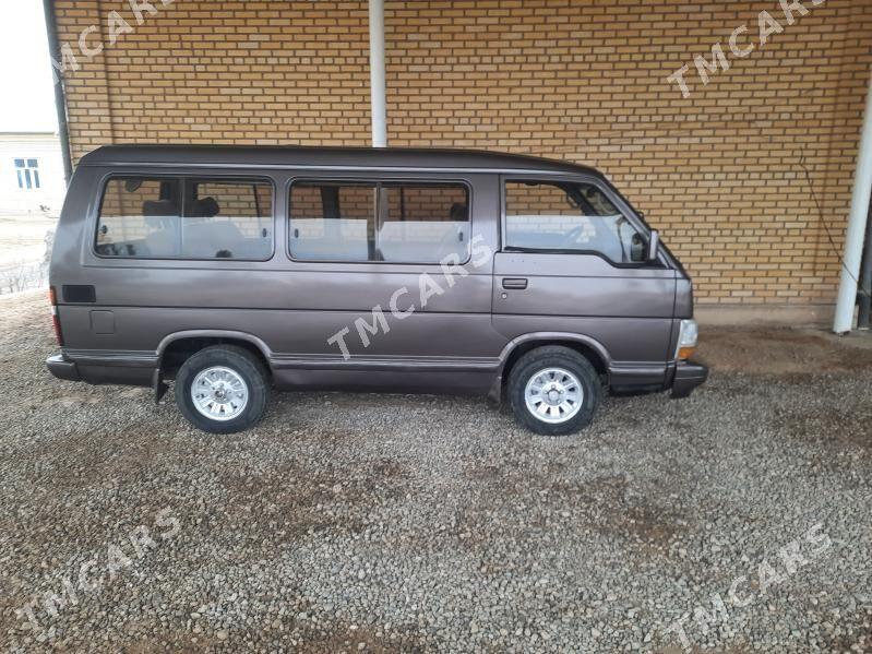 Toyota Hiace 1990 - 52 000 TMT - Мургап - img 4