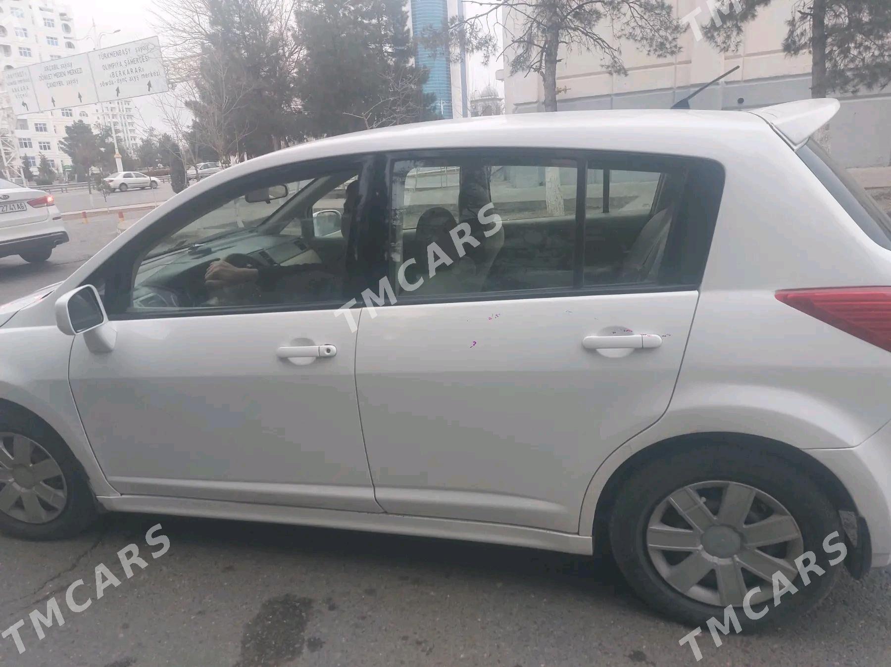 Nissan Versa 2009 - 85 000 TMT - Ашхабад - img 4