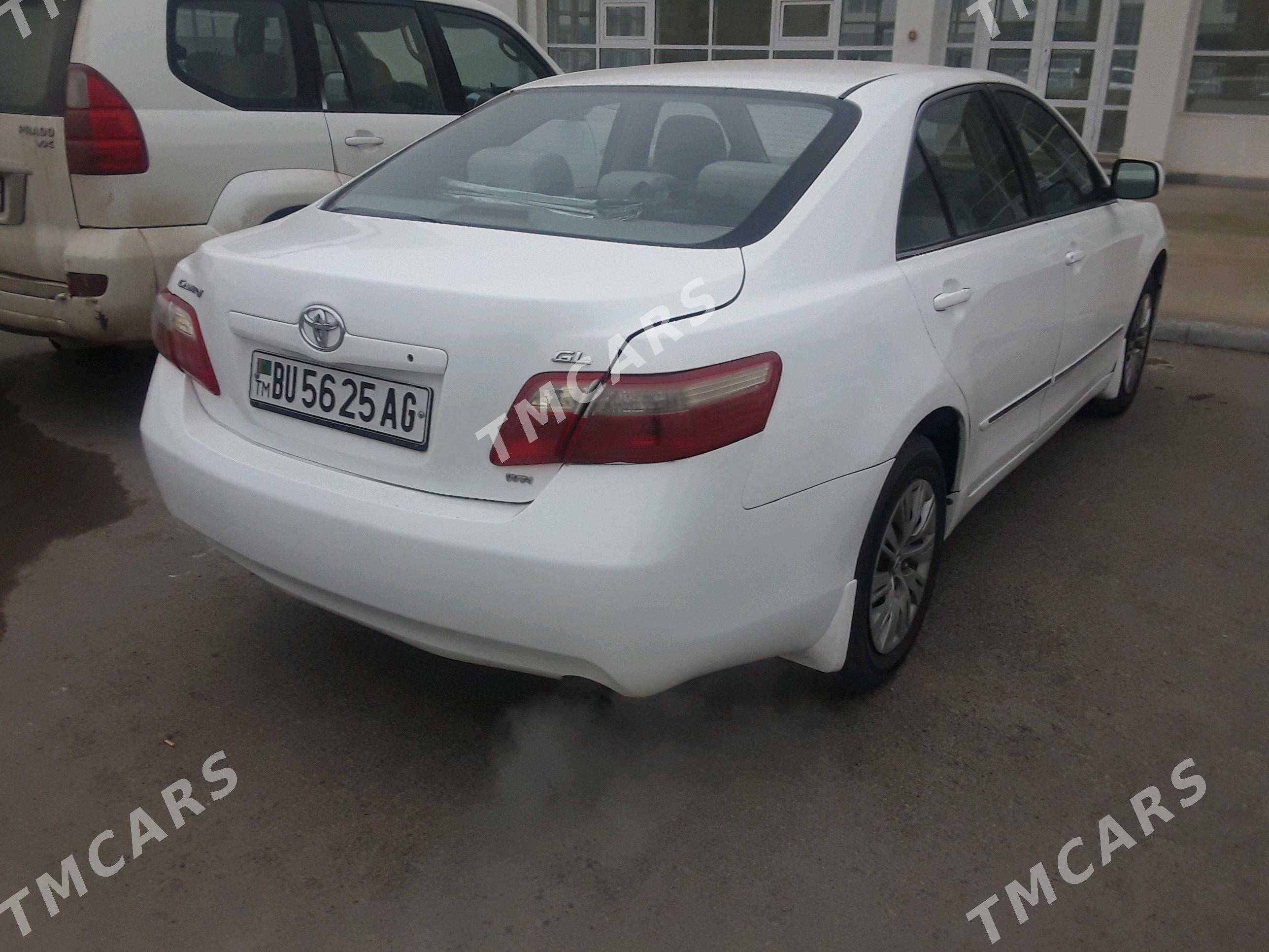 Toyota Camry 2008 - 115 000 TMT - Gurtly - img 3