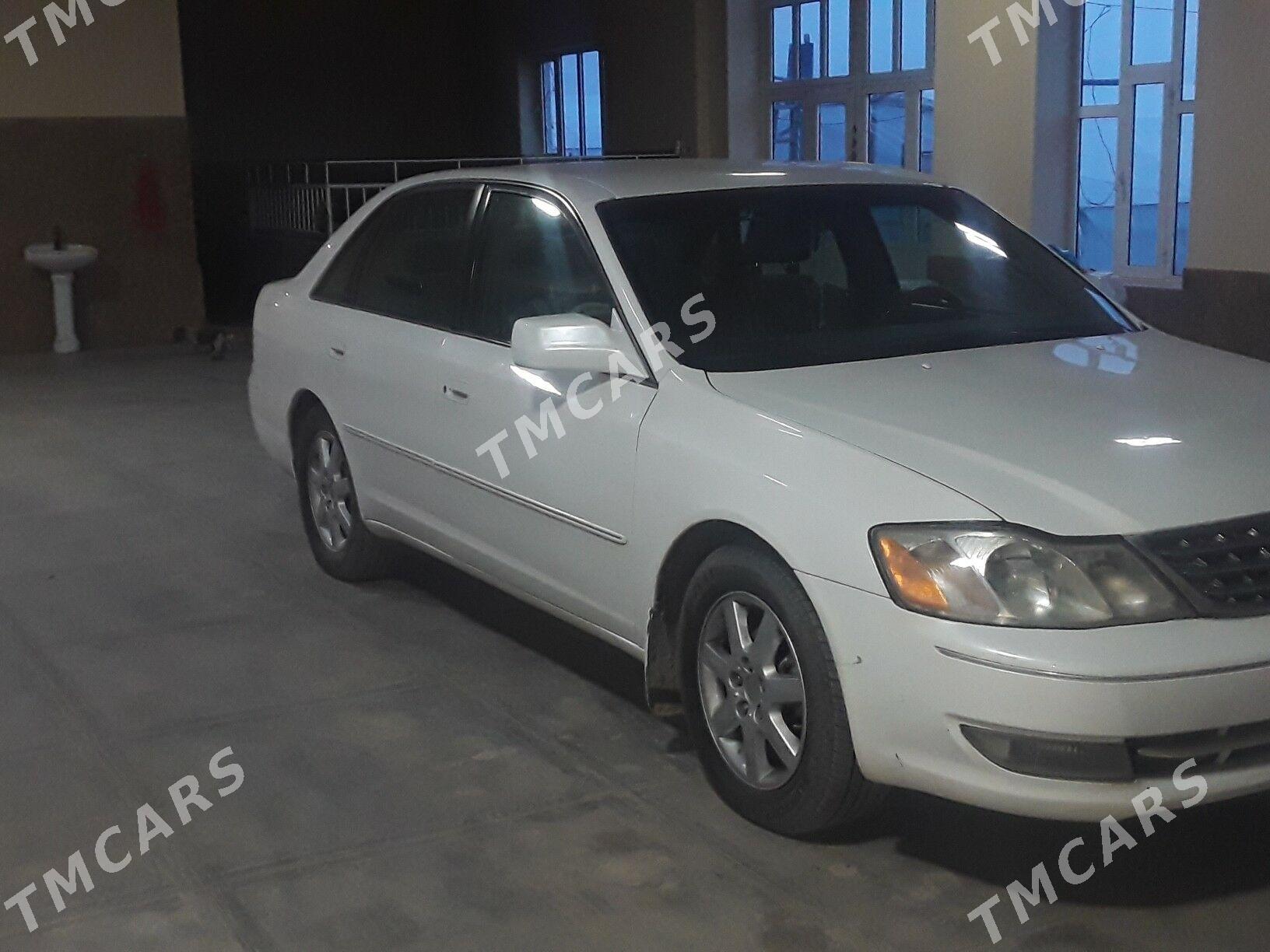 Toyota Avalon 2001 - 150 000 TMT - Çärjew - img 2