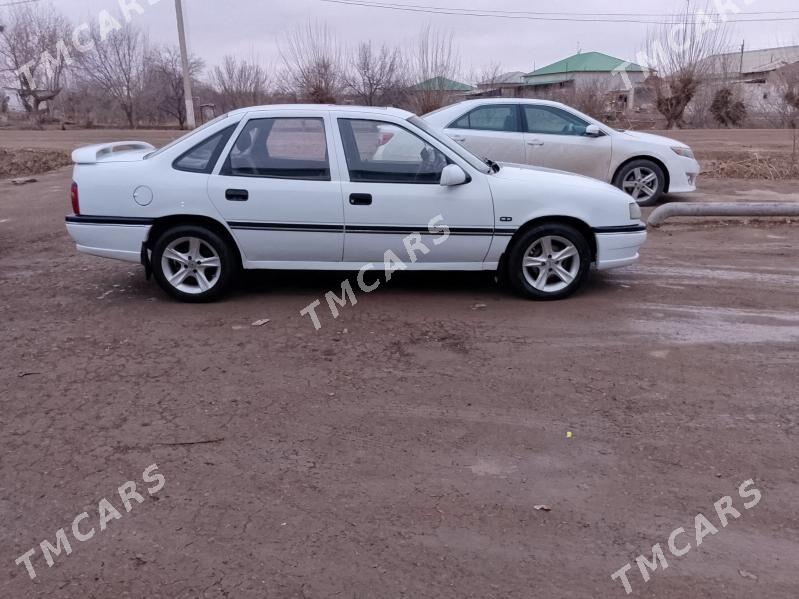 Opel Vectra 1993 - 40 000 TMT - Шабатский этрап - img 2