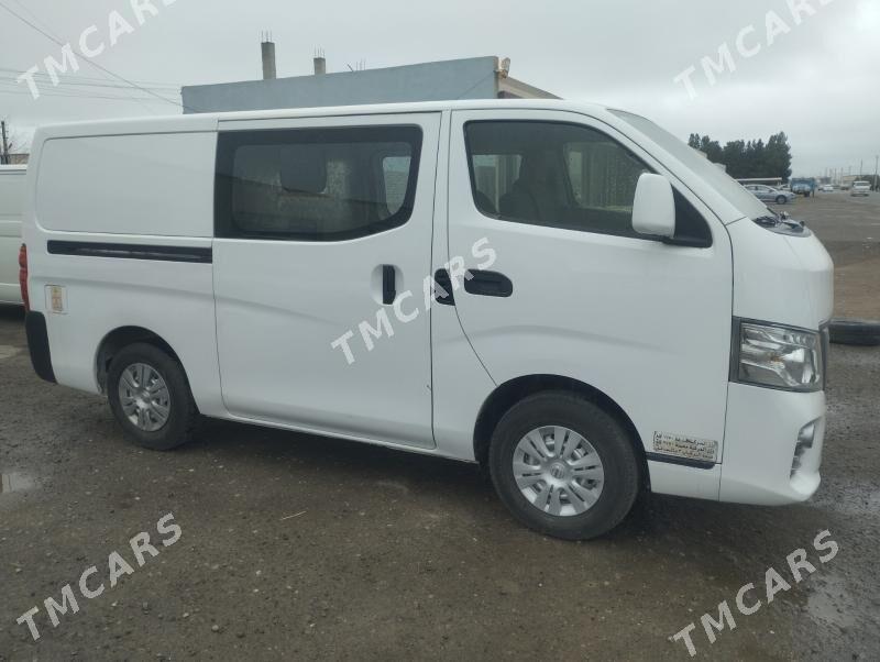 Nissan NV3500 2020 - 310 000 TMT - Mary - img 8