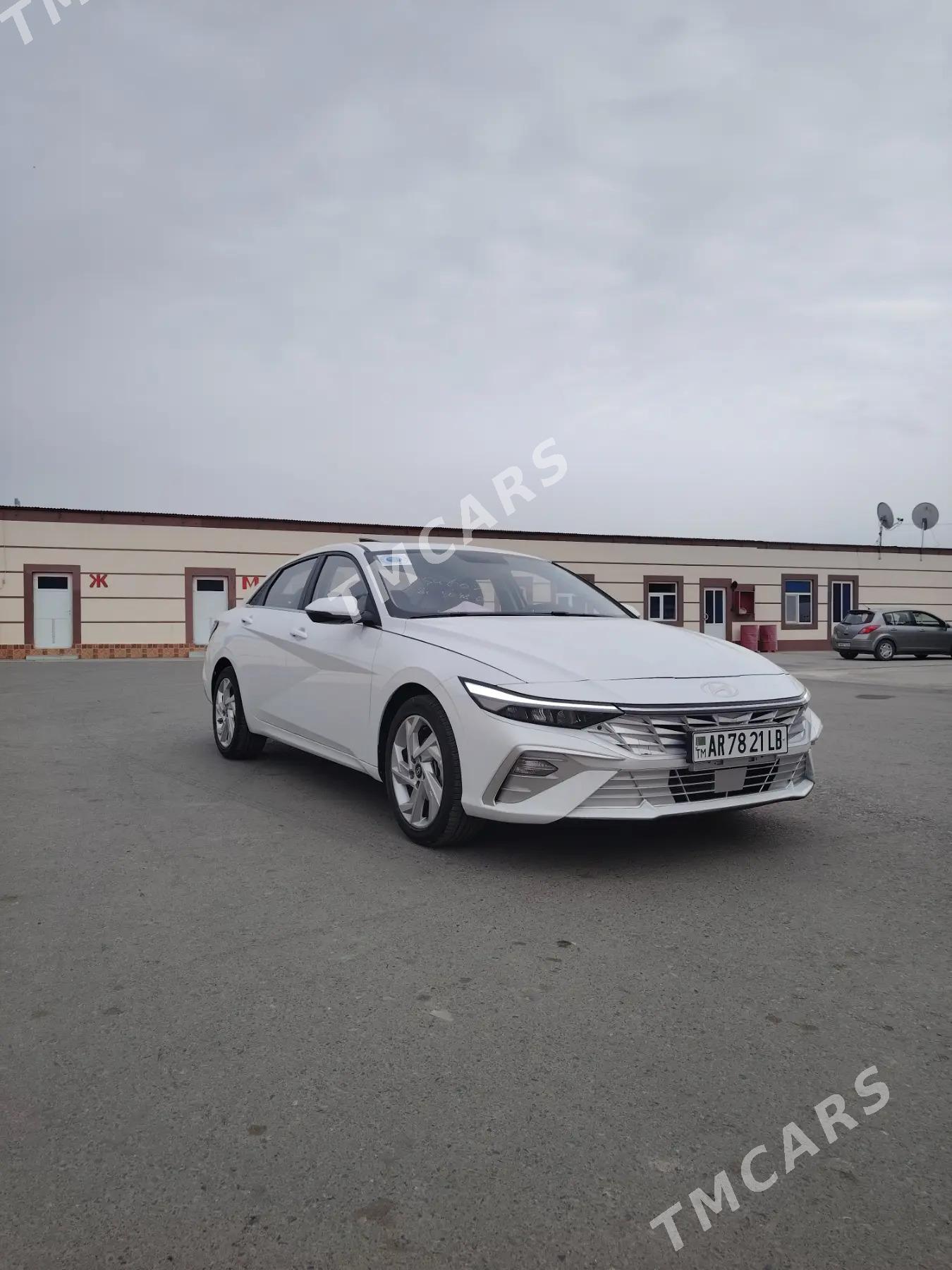 Hyundai Elantra 2024 - 300 000 TMT - Туркменабат - img 5