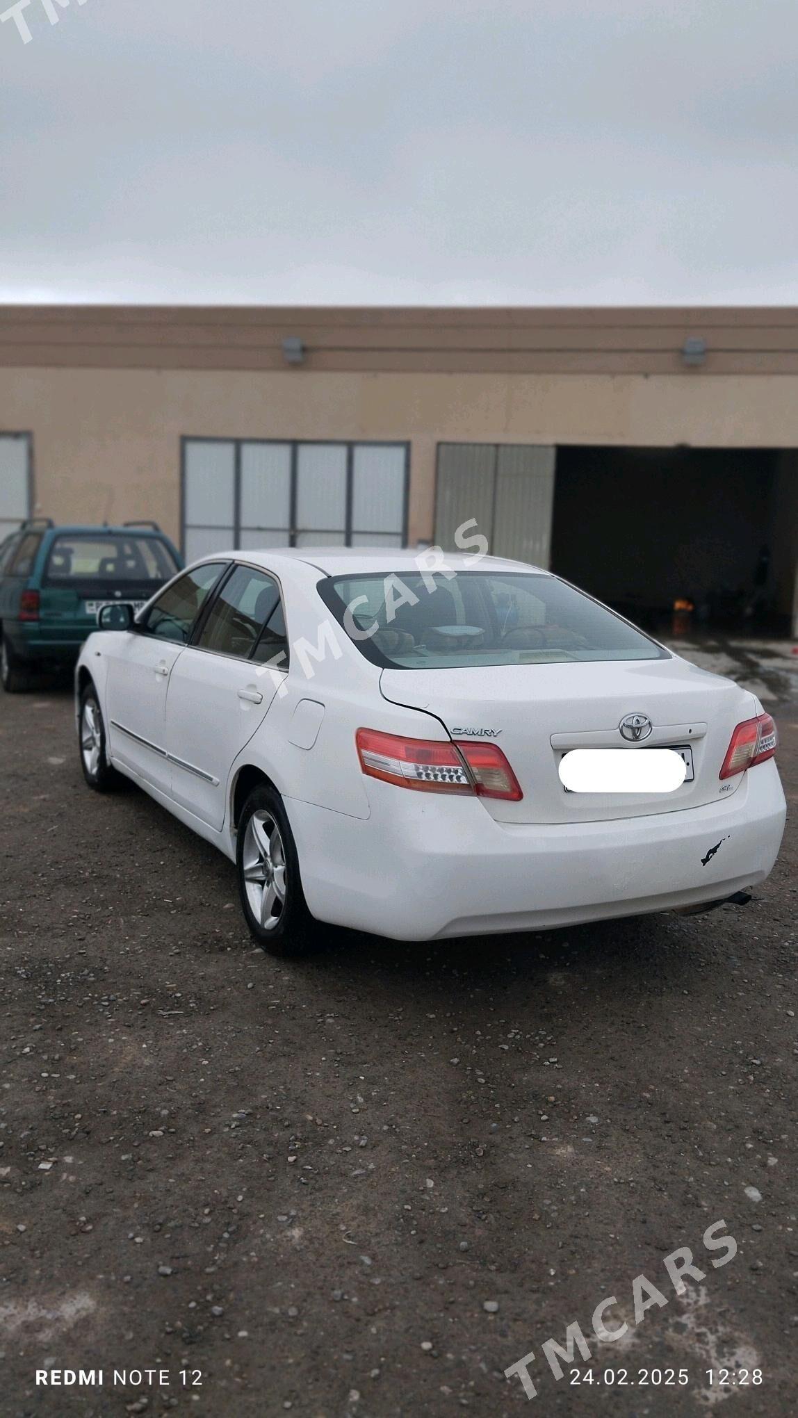 Toyota Camry 2010 - 115 000 TMT - Мары - img 6