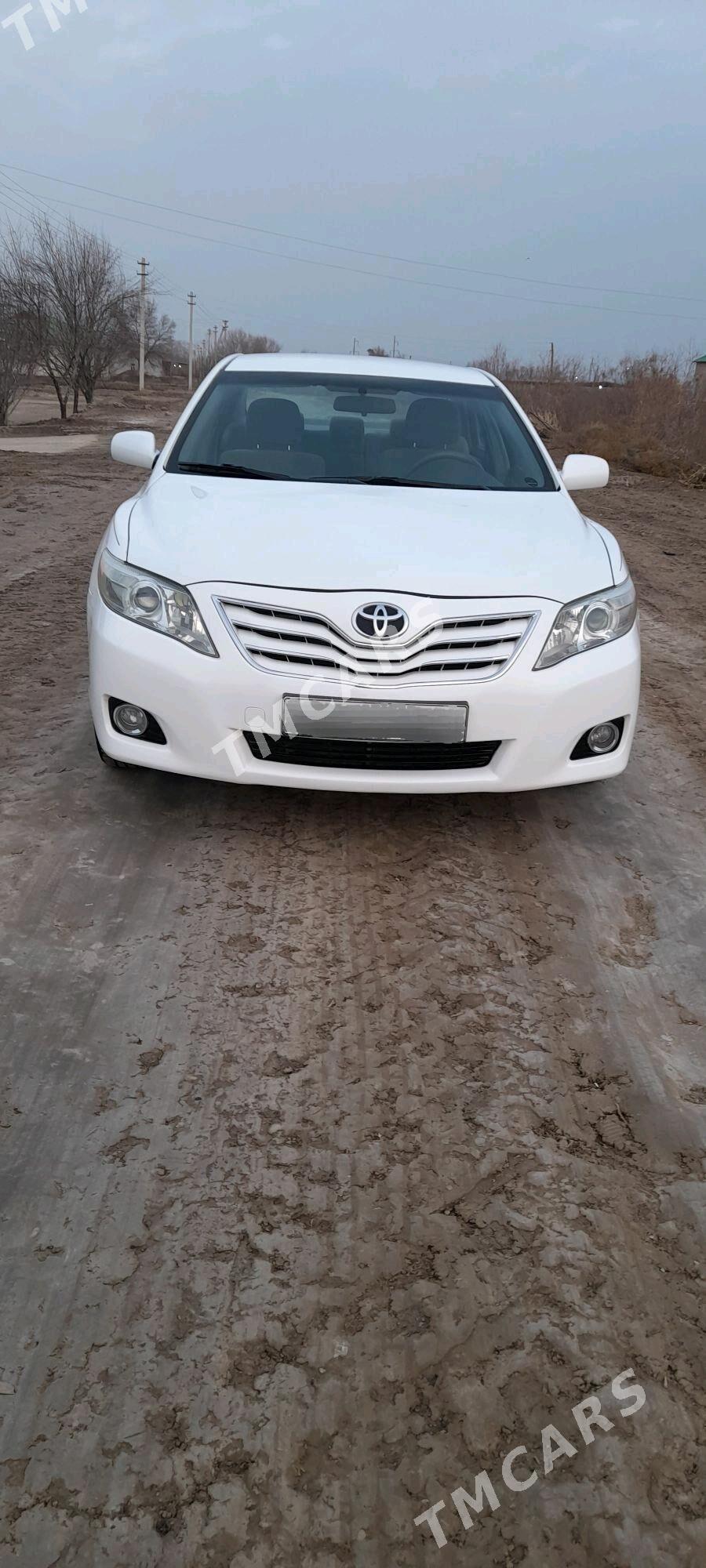 Toyota Camry 2010 - 170 000 TMT - Гурбансолтан Едже - img 5