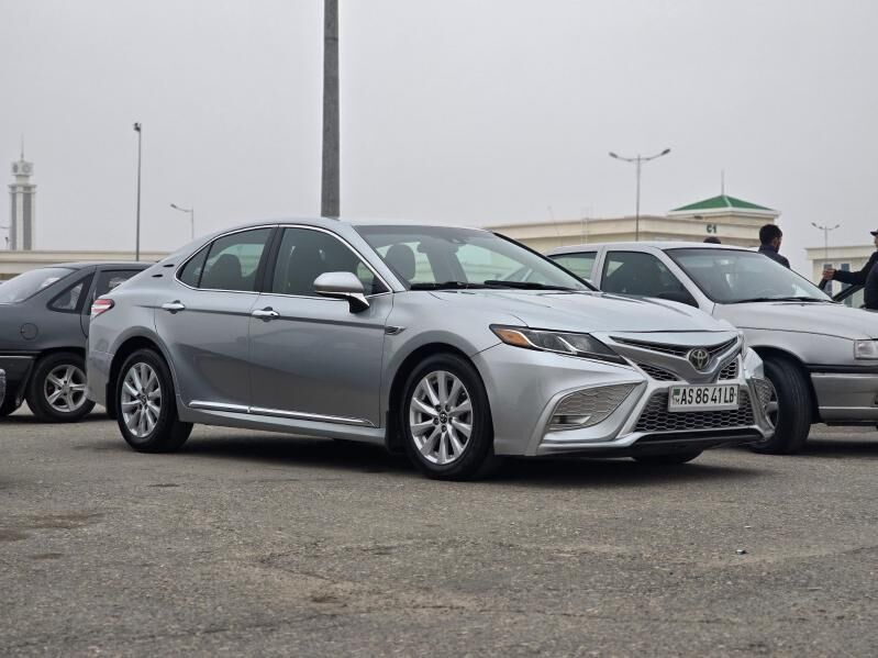 Toyota Camry 2018 - 260 000 TMT - Türkmenabat - img 3