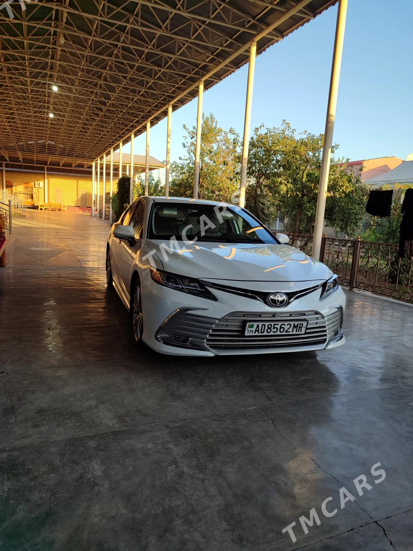 Toyota Camry 2020 - 300 000 TMT - Мары - img 4