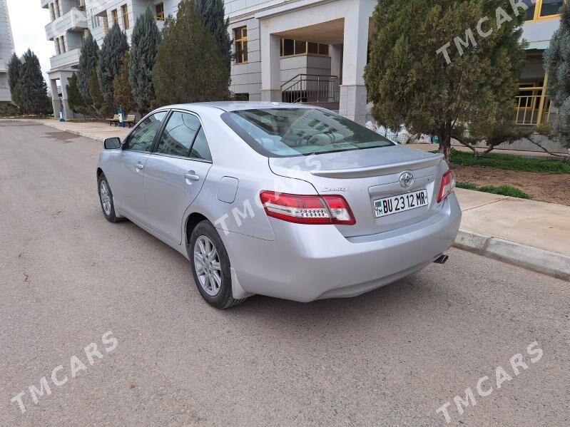 Toyota Camry 2010 - 180 000 TMT - Mary - img 5