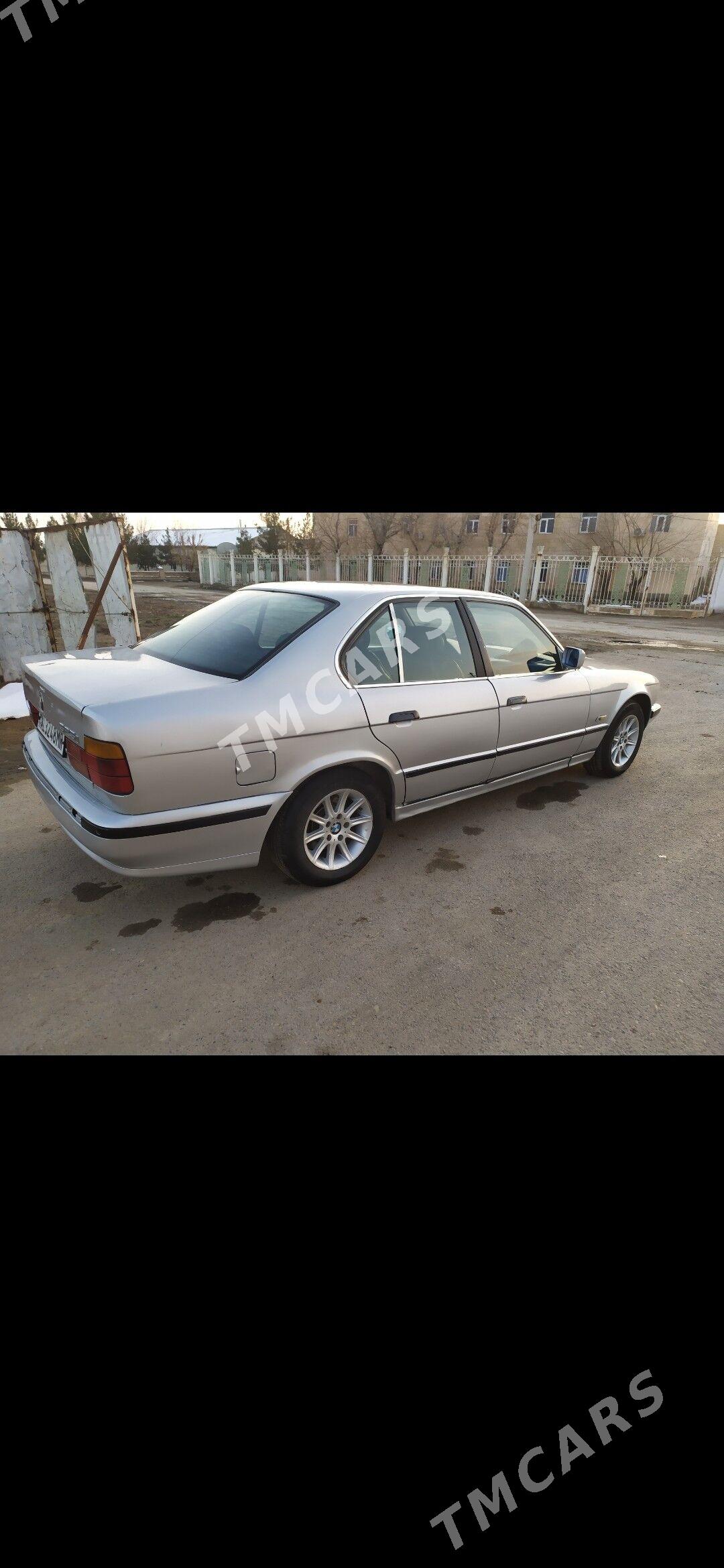 BMW 520 1990 - 40 000 TMT - Байрамали - img 2