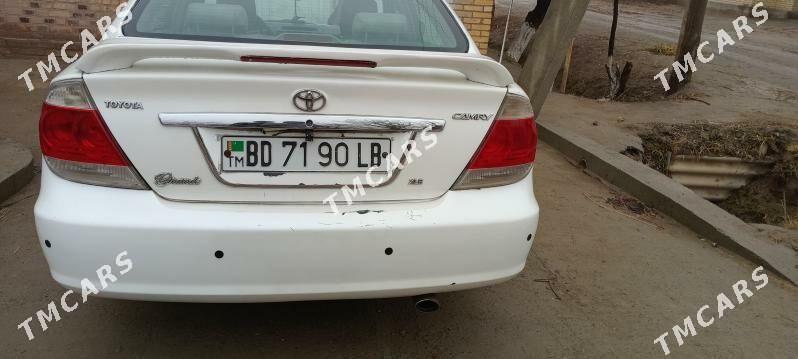 Toyota Camry 2003 - 135 000 TMT - Дянев - img 8