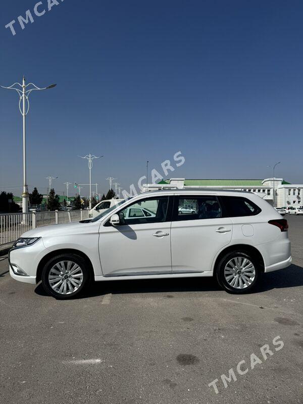 Mitsubishi Outlander 2022 - 320 000 TMT - Aşgabat - img 7