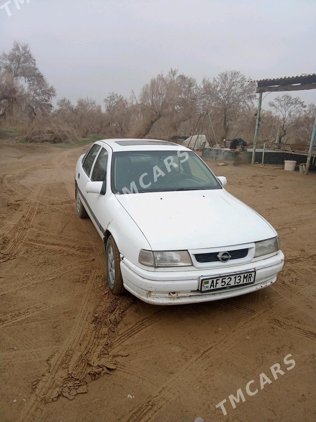 Opel Vectra 1995 - 45 000 TMT - Ёлётен - img 2