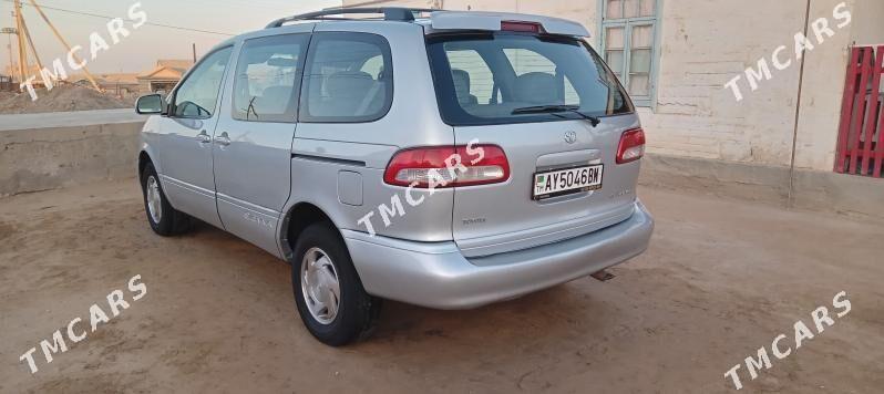 Toyota Sienna 2002 - 147 000 TMT - Эсенгулы - img 4