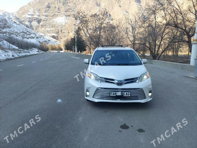 Toyota Sienna 2018 - 445 000 TMT - Ашхабад - img 5