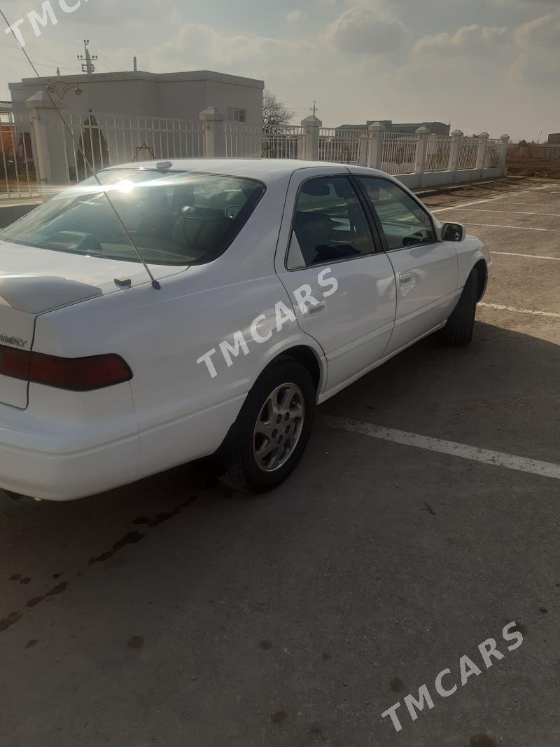 Toyota Camry 1999 - 125 000 TMT - Farap - img 2