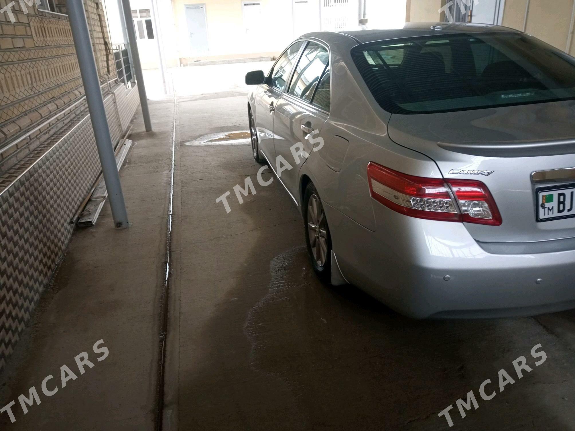 Toyota Camry 2010 - 185 000 TMT - Gyzylarbat - img 7