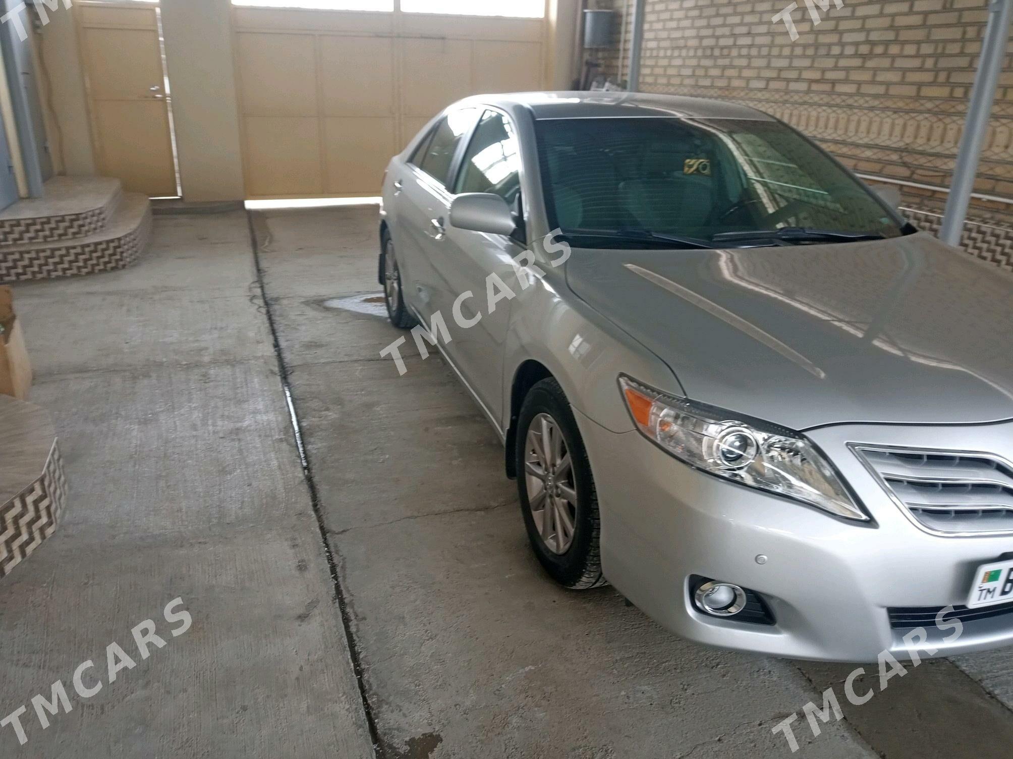 Toyota Camry 2010 - 185 000 TMT - Gyzylarbat - img 4