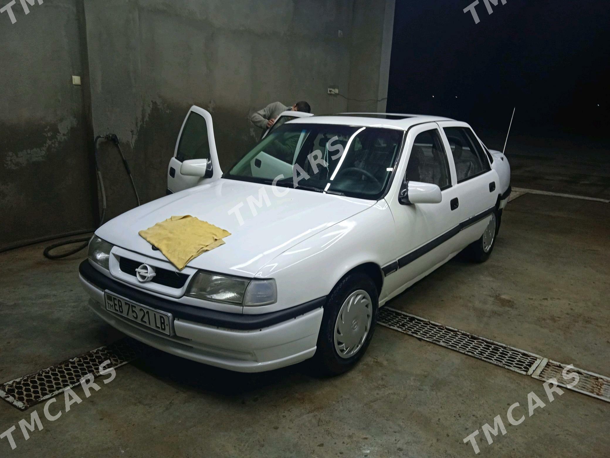 Opel Vectra 1991 - 25 000 TMT - Çärjew - img 2