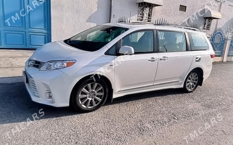 Toyota Sienna 2018 - 460 000 TMT - Aşgabat - img 9