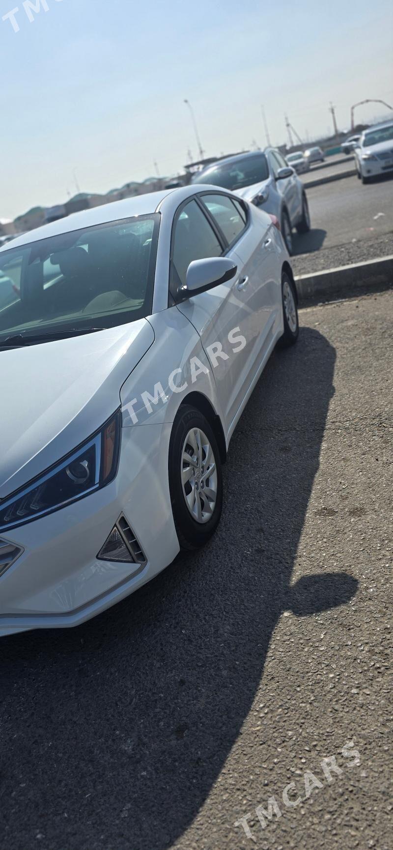 Hyundai Elantra 2020 - 210 000 TMT - Aşgabat - img 5