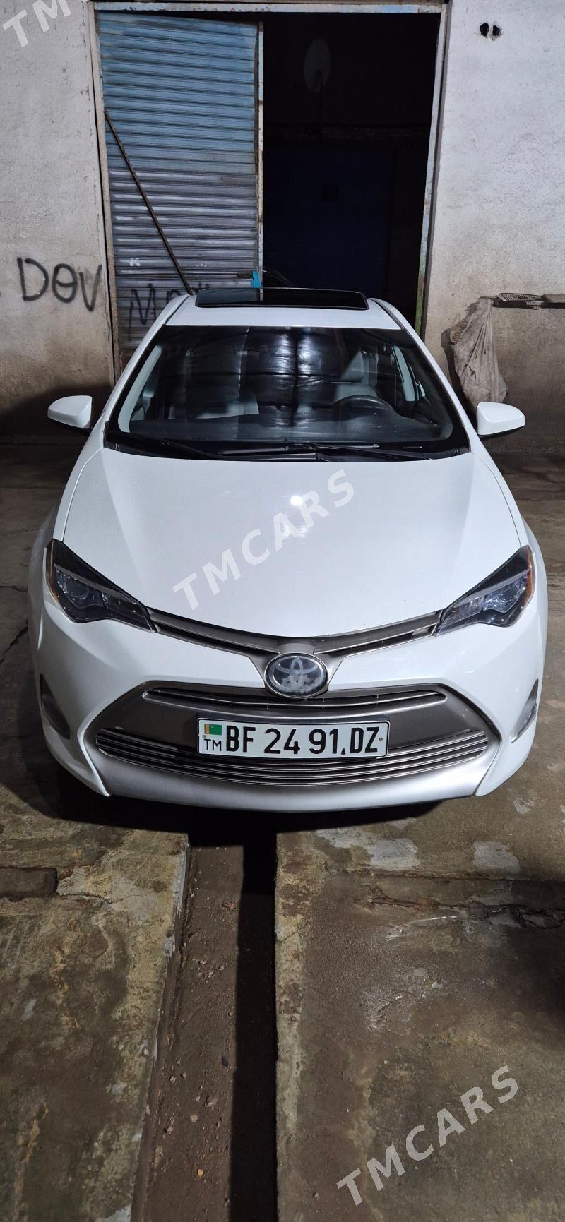 Toyota Corolla 2018 - 220 000 TMT - Daşoguz - img 8