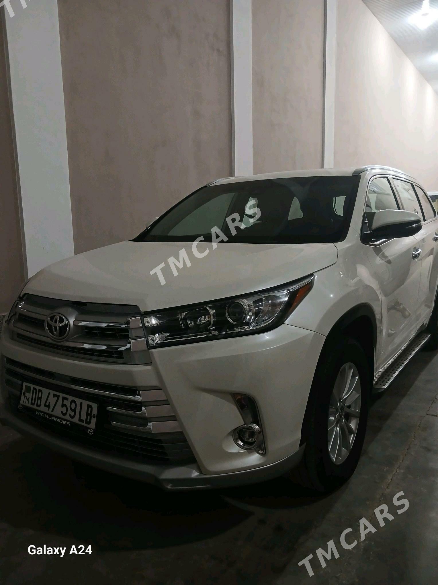 Toyota Highlander 2019 - 500 000 TMT - Türkmenabat - img 6