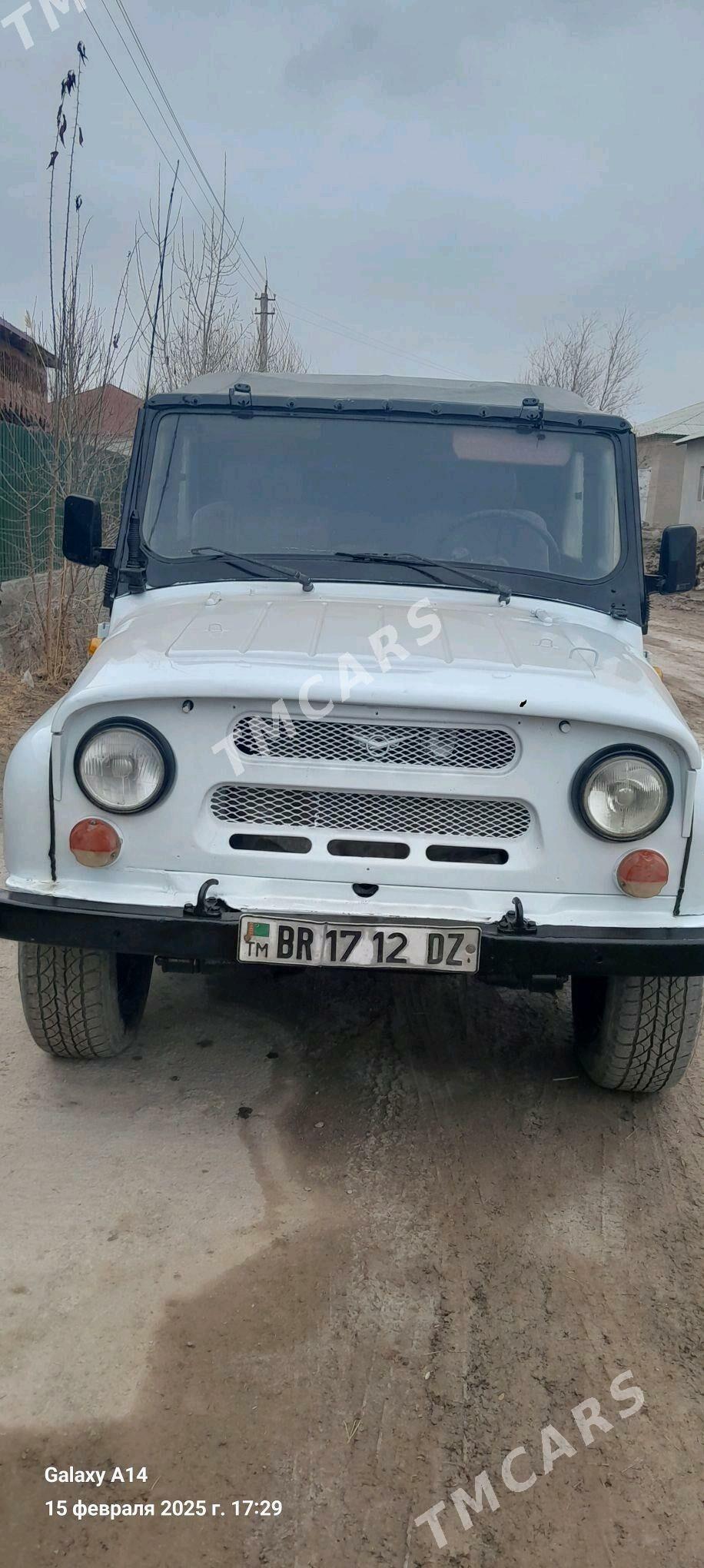 UAZ 469 2000 - 40 000 TMT - Гурбансолтан Едже - img 2