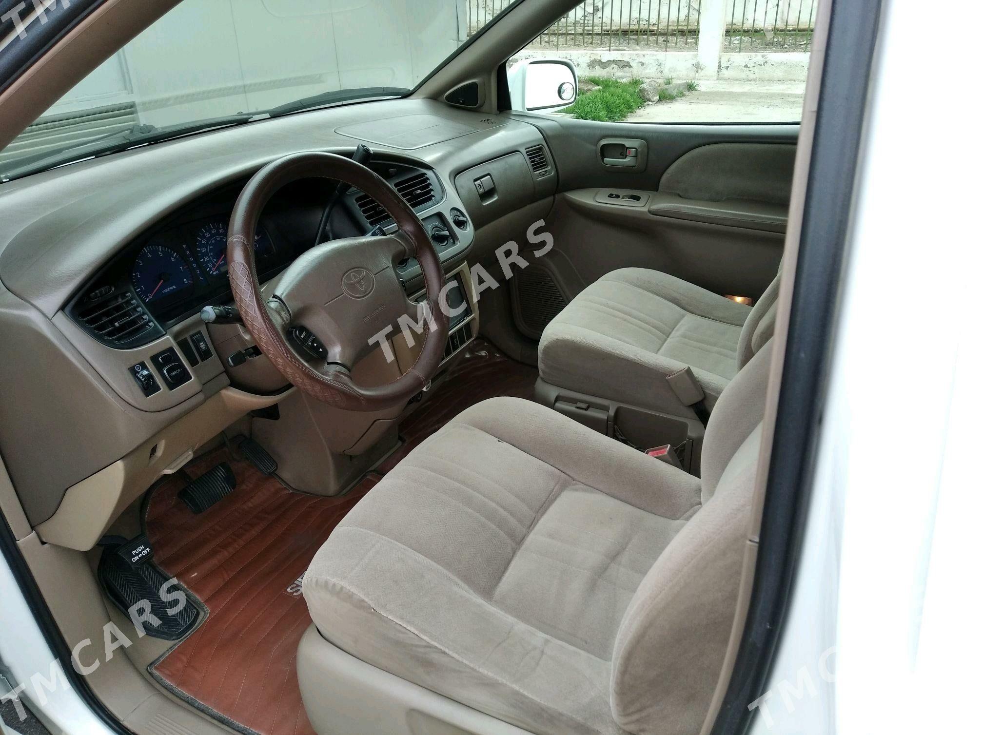 Toyota Sienna 2002 - 155 000 TMT - Mary - img 3