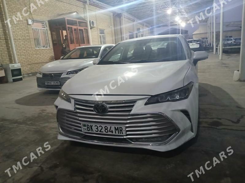 Toyota Avalon 2022 - 425 000 TMT - Sakarçäge - img 8