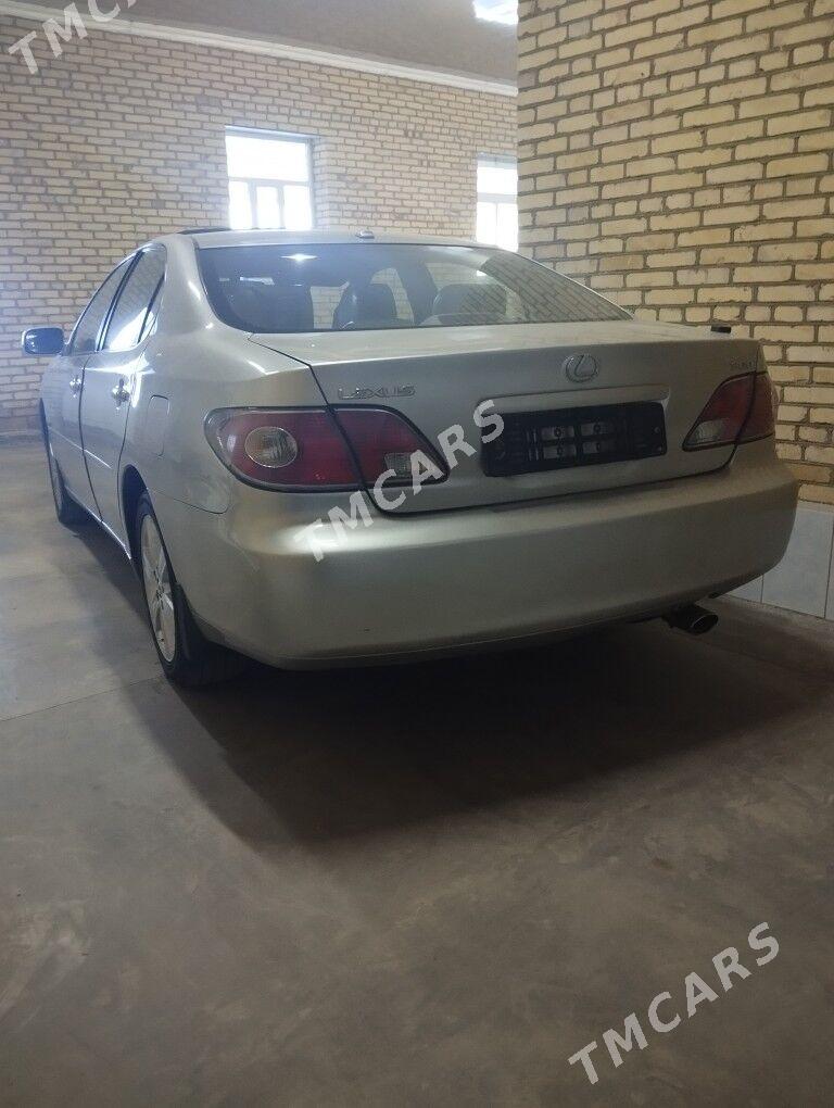 Lexus ES 300 2003 - 200 000 TMT - Дянев - img 3