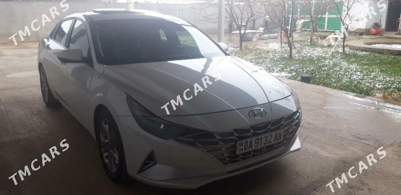 Hyundai Elantra 2021 - 257 000 TMT - Яшлык - img 4