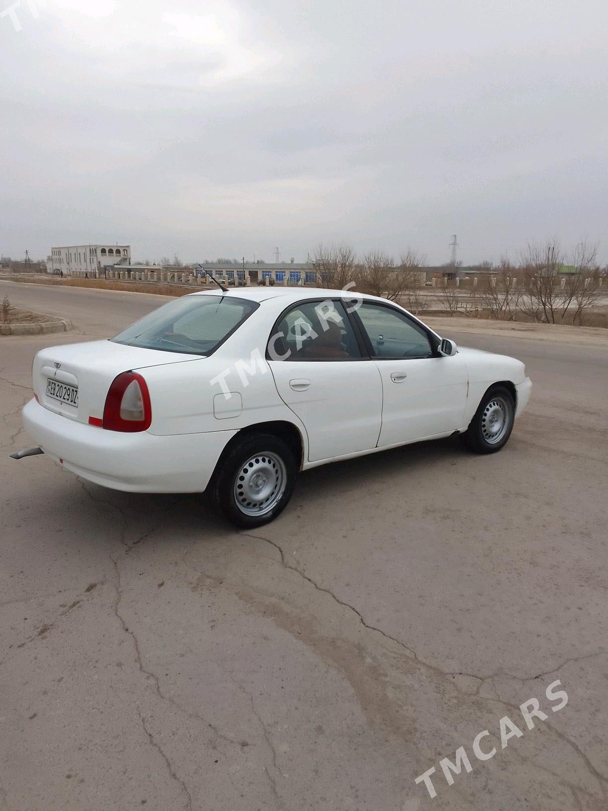 Daewoo Nubira 1998 - 22 000 TMT - Болдумсаз - img 4