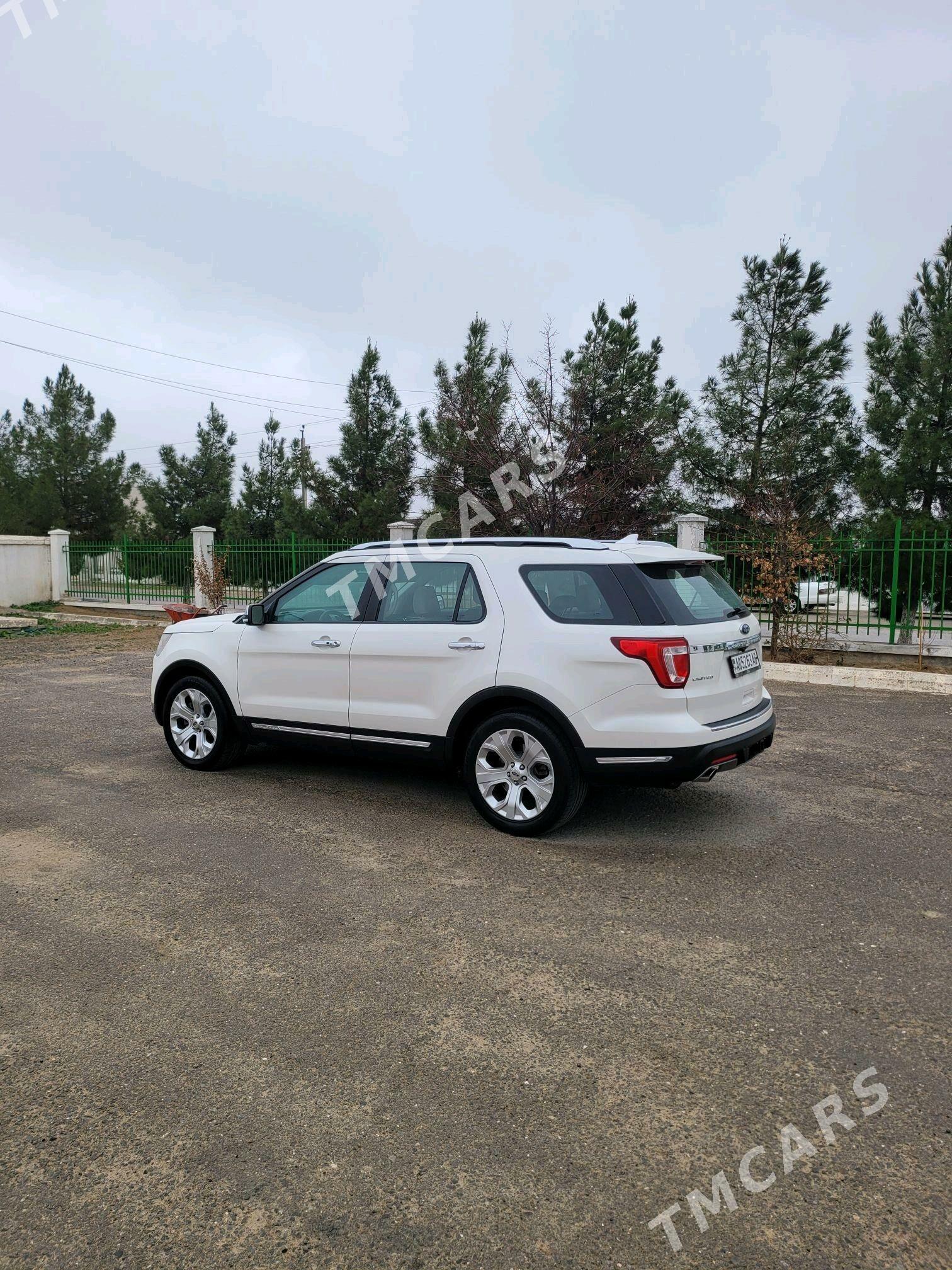 Ford Explorer 2019 - 424 000 TMT - Ашхабад - img 2