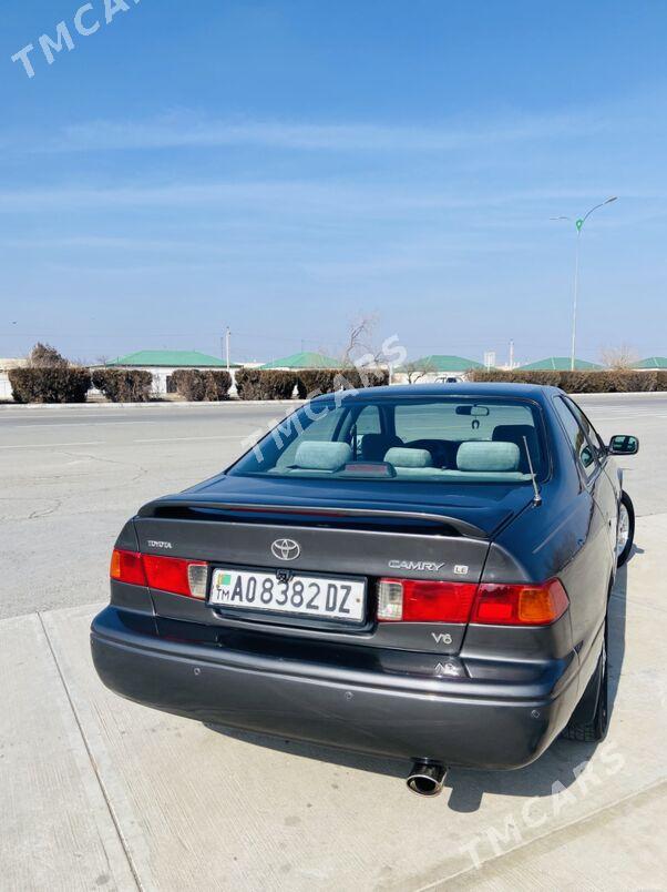 Toyota Camry 2000 - 126 000 TMT - Daşoguz - img 10