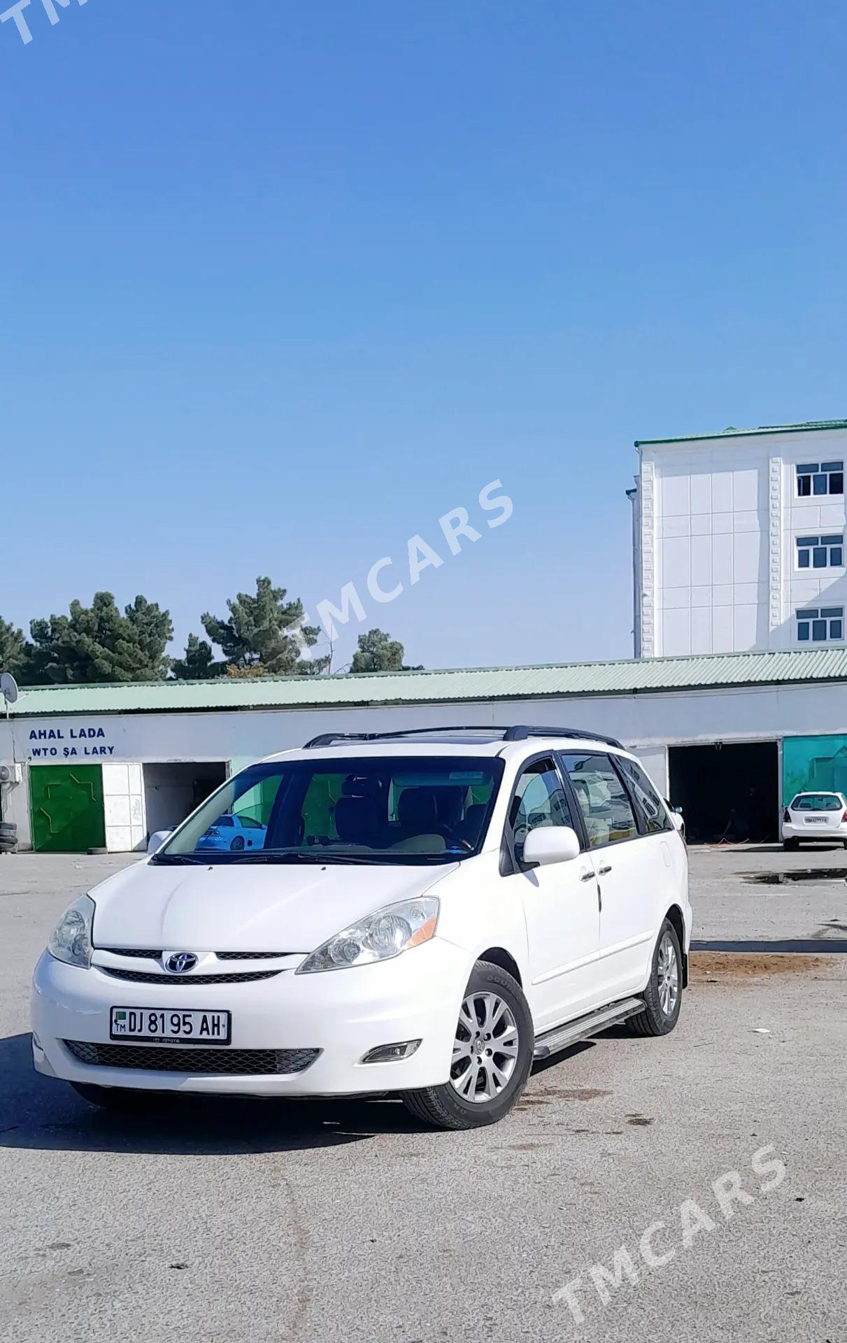 Toyota Sienna 2009 - 220 000 TMT - Tejen - img 2