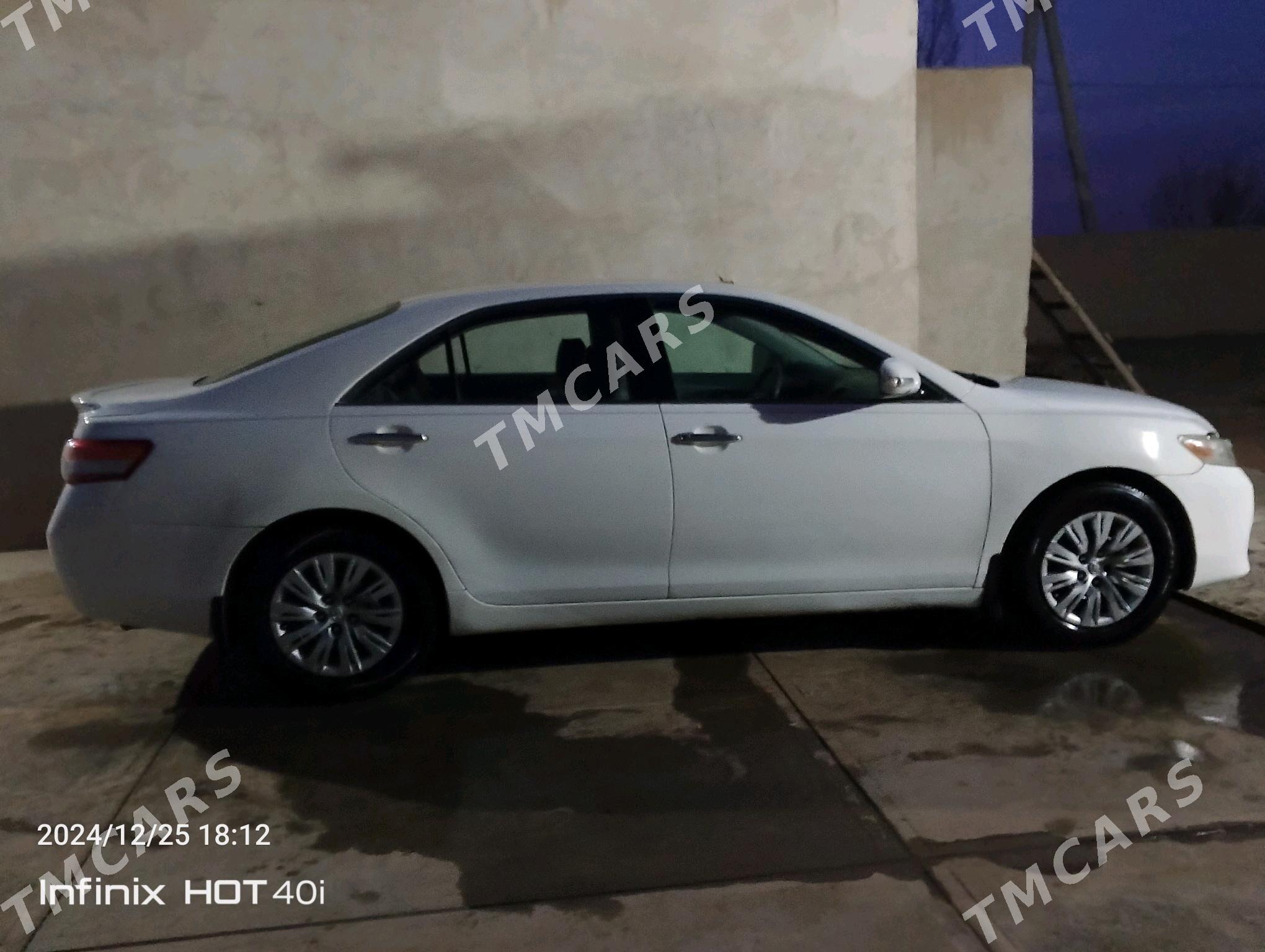 Toyota Camry 2010 - 135 000 TMT - Daşoguz - img 4