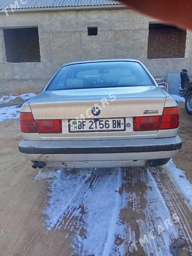 BMW 525 1991 - 34 000 TMT - Türkmenbaşy - img 3