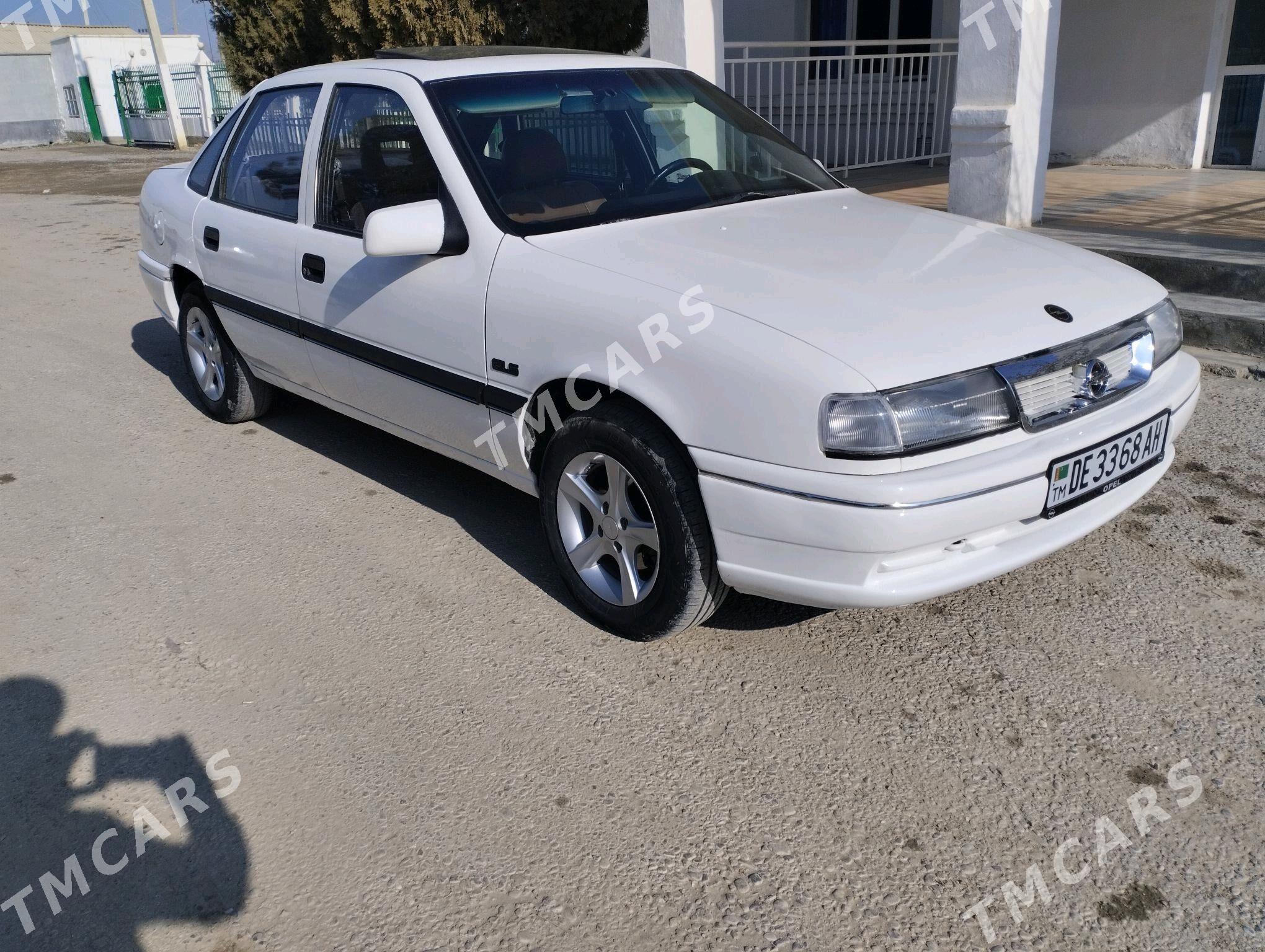 Opel Vectra 1992 - 29 000 TMT - Бахарден - img 3