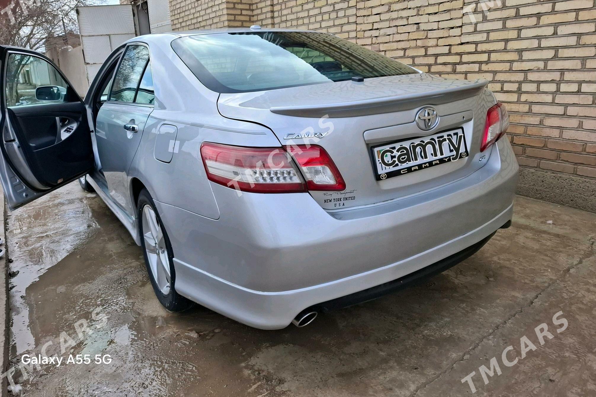 Toyota Camry 2010 - 190 000 TMT - Köneürgenç - img 4